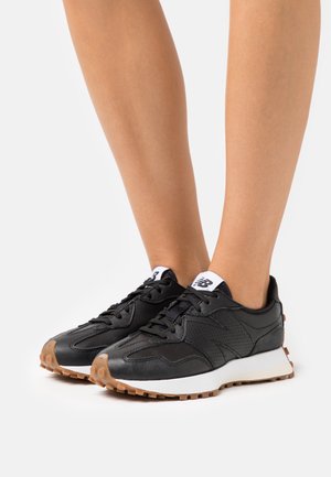 New Balance, Baskets basses - black