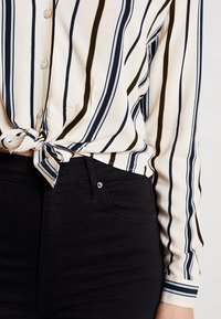 Miss Selfridge Camicia - blue