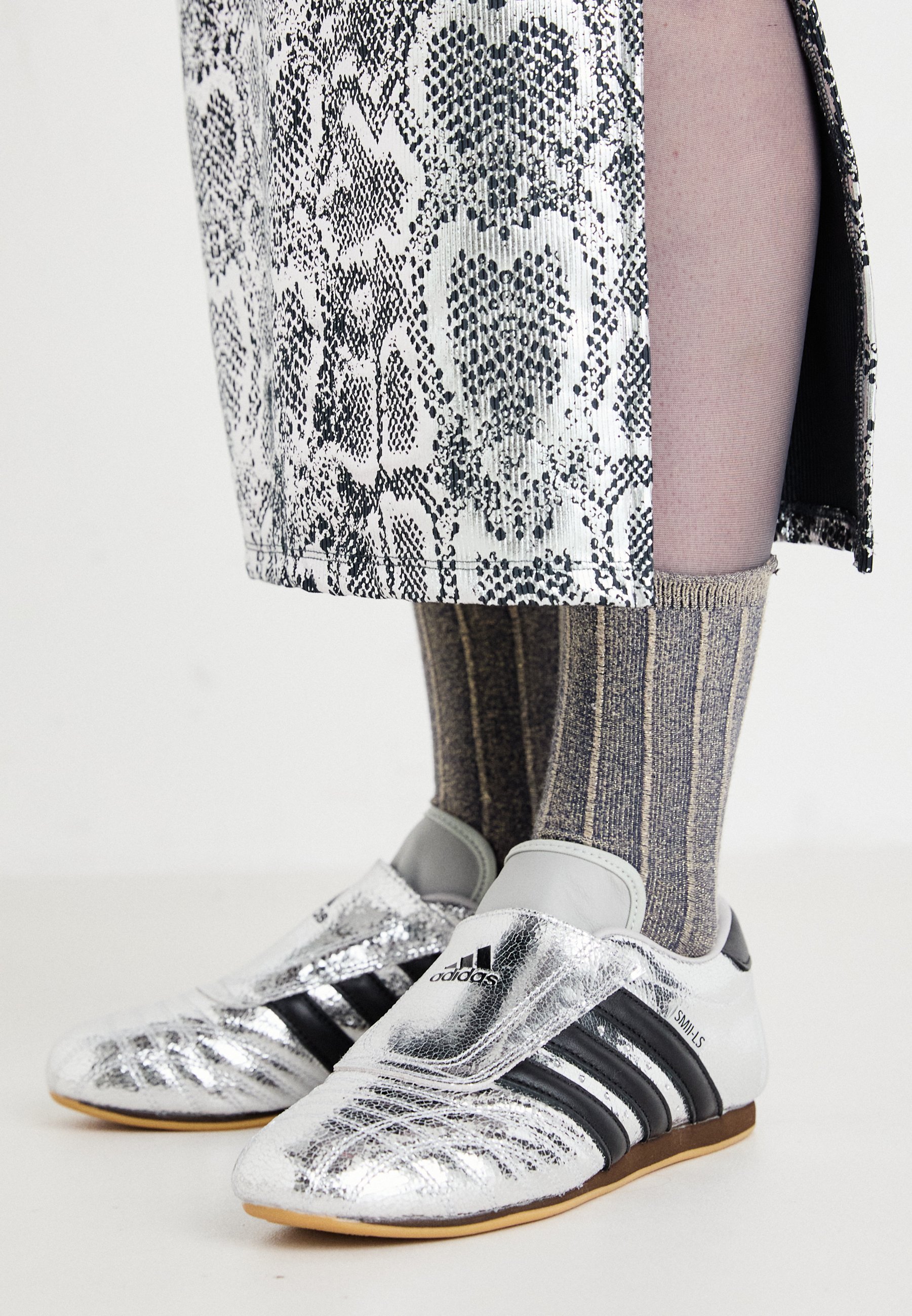 adidas Originals TAEKWONDO - Sneakersy niskie/srebrny