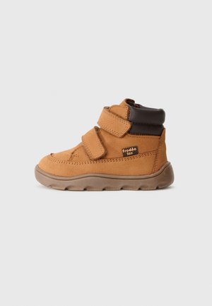 ZERU TEX BAREFOOT UNISEX - Classic ankle boots - cognac