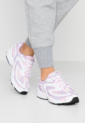 Fila BUZZARD - Baskets basses - chalk pink/white/pastel lilac