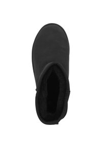 Stivaletto nero in pelle scamosciata con rivestimento interno morbido. Caratterizzato da un design semplice e un bordo superiore leggermente curvato per il comfort.