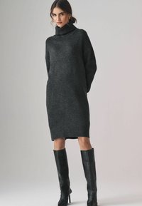 THE SET 2 PACK ROLL NECK - Svetríkové šaty - charcoal grey mink