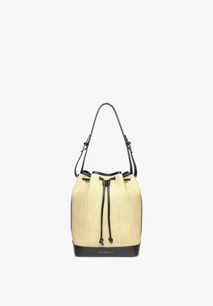 Bolso tipo cubo beige tejido con detalles en cuero negro, cierre con cordón ajustable, correa de hombro regulable y logo "bugatti" en la base.