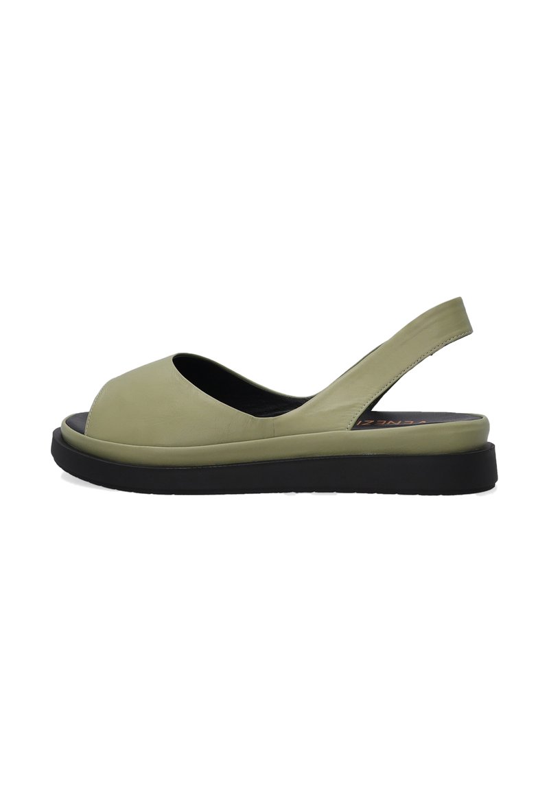 Offene Slingback-Sandale aus hellgrünem Leder mit runder Form, schwarzem Gummisohle und glatter Textur. Verfügt über eine breite Frontöffnung.