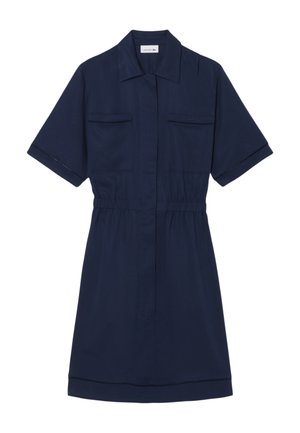 Marineblauwe jurk met korte mouwen, kraag, elastische taille, twee borstzakken en verborgen knopen aan de voorkant.