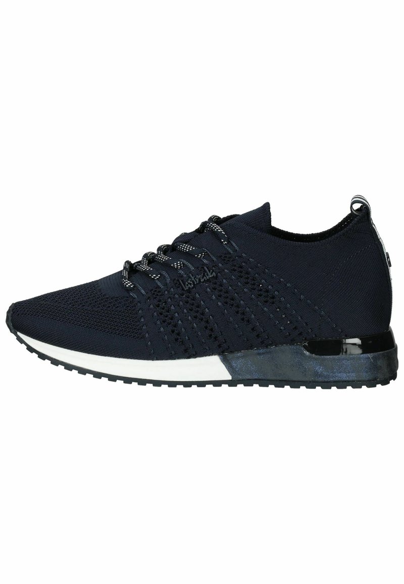 explore strada ladies trainers
