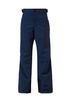 Giacca da sci blu con cappuccio, strato intermedio in pile con logo, pantaloni da sci blu scuro e cappello blu abbinato con pom pom. Tessuto resistente e design pratico.