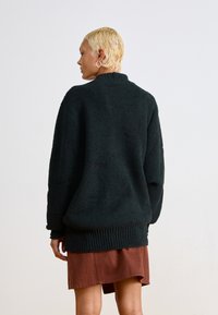 Nike Sportswear CARDIGAN - Kardiganas - black