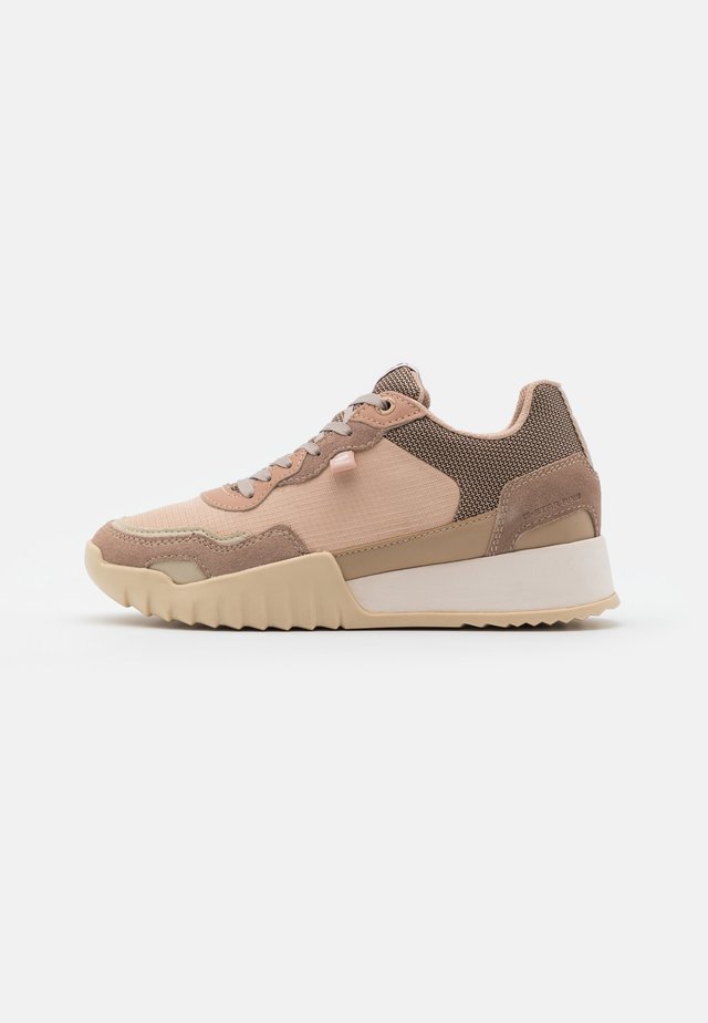 ROVIC II - Zapatillas - light liquid pink/bisque