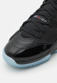 Jordan JUMPMAN TWO TREY - Zapatillas altas - black/university red/white
