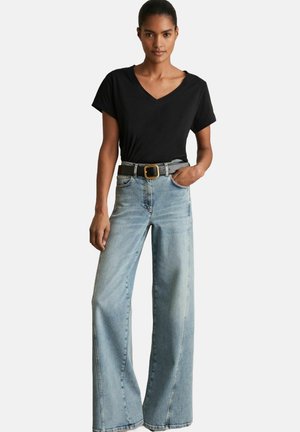 LUNA BRUSHED V-NECK - Basic póló - black