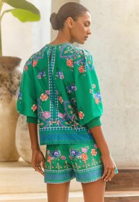 Love & Roses CREW NECK FLORAL PRINTED - Blūze - green floral