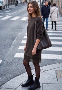 Mini Machine Robe Street One Studio MINI DRESS WITH LACE DETAILING AT THE HEM - Robe ...