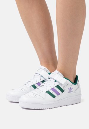 adidas Originals FORUM  - Sneakers basse - white/violet fusion
