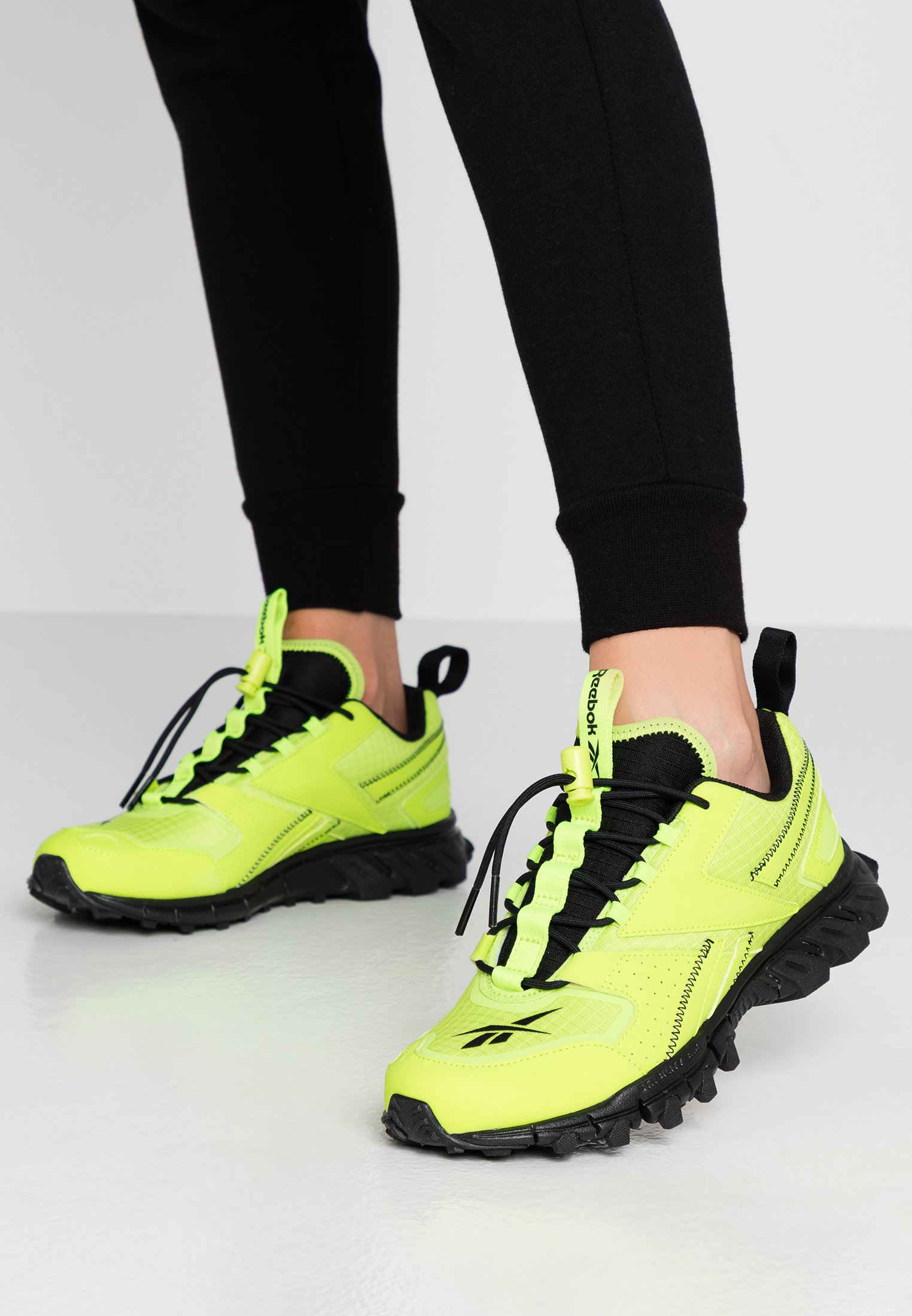 Reebok Classic DMXPERT Joggesko neon limeblack Zalando.no Reebok Classic DMXPERT Joggesko neon limeblack Zalando.no