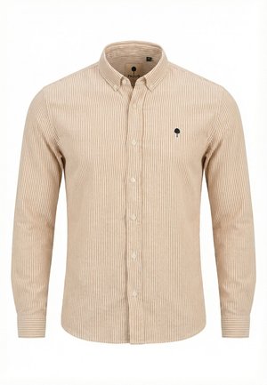 Camicia beige a maniche lunghe con bottoni, strisce verticali sottili, colletto con bottoni e piccolo logo nero a forma di albero sul petto sinistro.