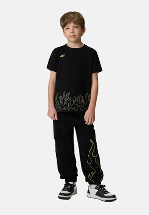 4F, REGULAR BARTOSZ ZMARZLIK UNISEX, czarny