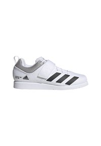 Zapatilla deportiva blanca con acentos grises, parte superior de malla, puntera reforzada y tres rayas negras. Presenta una correa de Velcro y una suela texturizada.