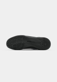 Nike Performance TIEMPO LEGEND 10 CLUB - Innendørsfotballsko - black