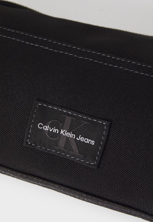 SPORT ESSENTIALS CAMERA BAG W - Cross body bag4