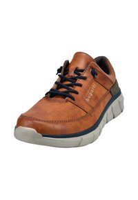 Braune Leder-Sneaker mit dunklen Schnürsenkeln, gepolsterter Sohle und strukturiertem Finish. Verfügt über das Markenlogo an der Seite und ein flexibles Design.