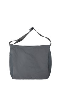 Grå nylon skuldertaske med flad design, justerbar skulderrem og ekstern lomme. Glat overflade, letvægts konstruktion og minimalistisk stil.