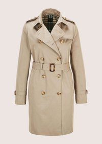Beiger zweireihiger Trenchcoat mit Gürtel, Schulterklappen, geknöpften Manschetten und kariertem Innenfutter, auf neutralem Hintergrund dargestellt.