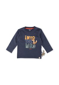 Marineblaues Langarmshirt mit buntem Text "Into the Wild" und einem Fuchs-Graphic. Hergestellt aus weichem Stoff mit einem genähten Etikett an der Seite.