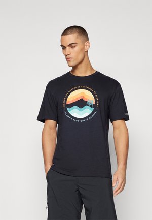 PATH LAKE™ GRAPHIC TEE  - Print T-shirt - black