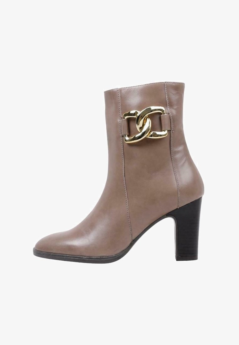 Sandra Fontán LUSIAL - Bottines à talons hauts - beige