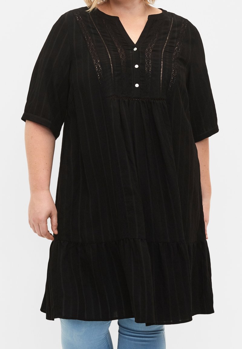 Zizzi Abito a camicia - black