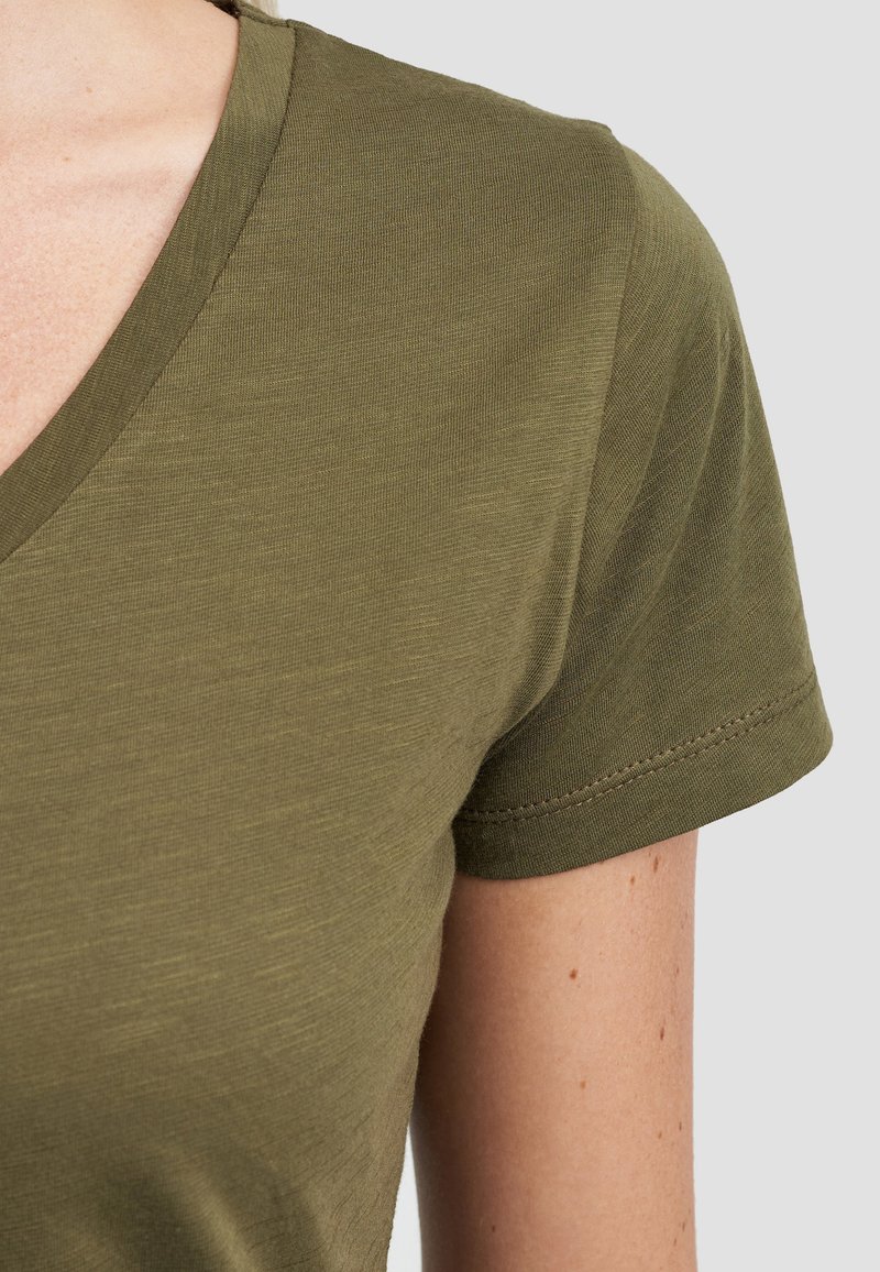 Damen T-Shirts | Re.draft T-Shirt basic moss green/grün - EJ51313 Damen T-Shirts | Re.draft T-Shirt basic moss green/grün - EJ51313