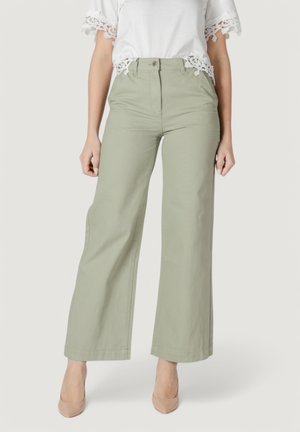 PCLANA - Wide Leg - green
