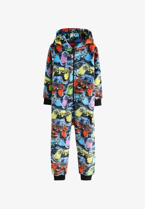 Hætteonesie lavet af fleece, med et flerfarvet grafisk mønster af spillecontrollere og tegneseriefigurer på en sort baggrund.
