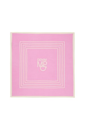 Foulard carré rose avec des bordures crème, des lignes rectangulaires concentriques, et le texte "DENIM MP" au centre.