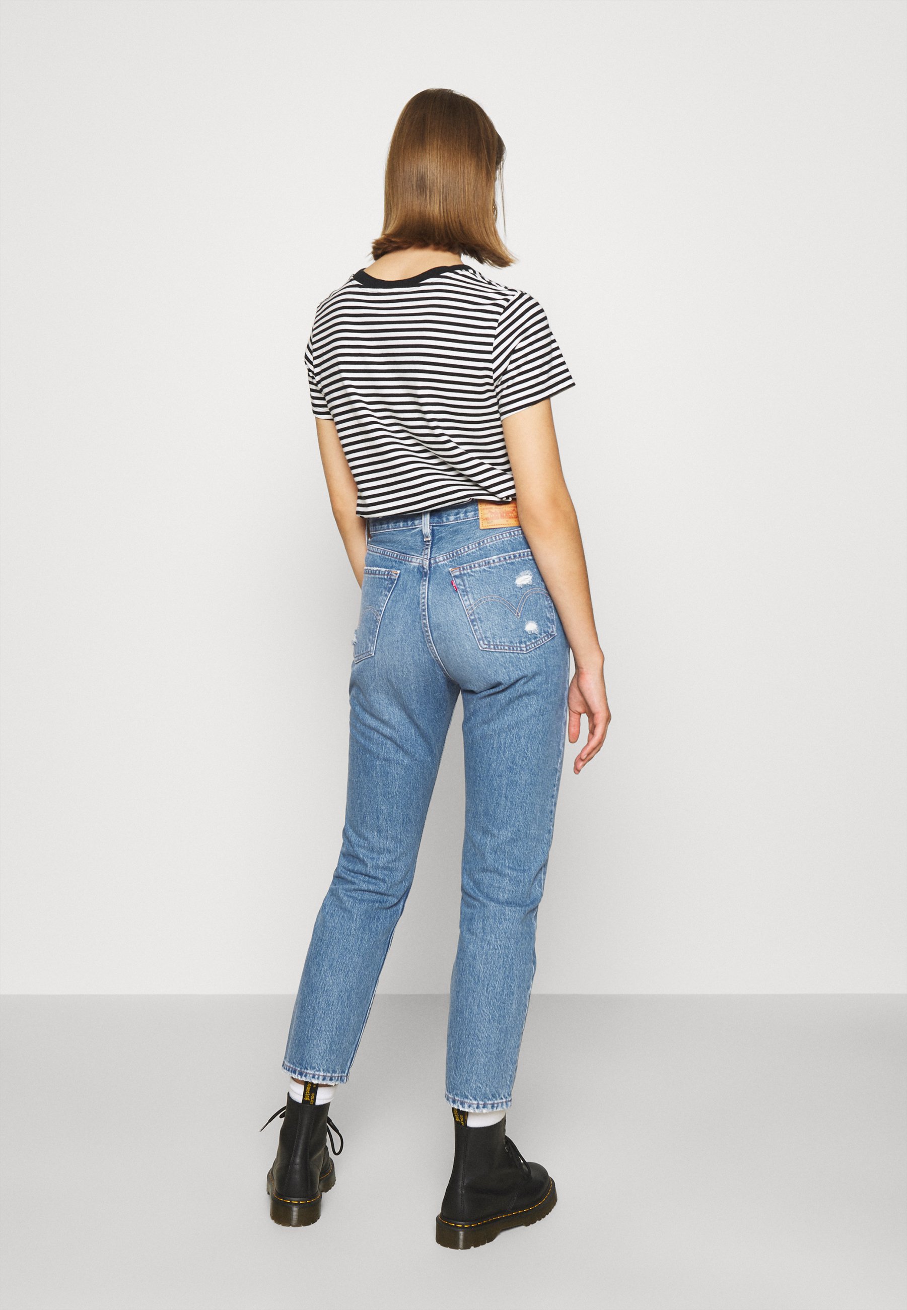 levis 501 crop straight leg