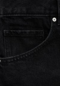 Thumbnail Image 6