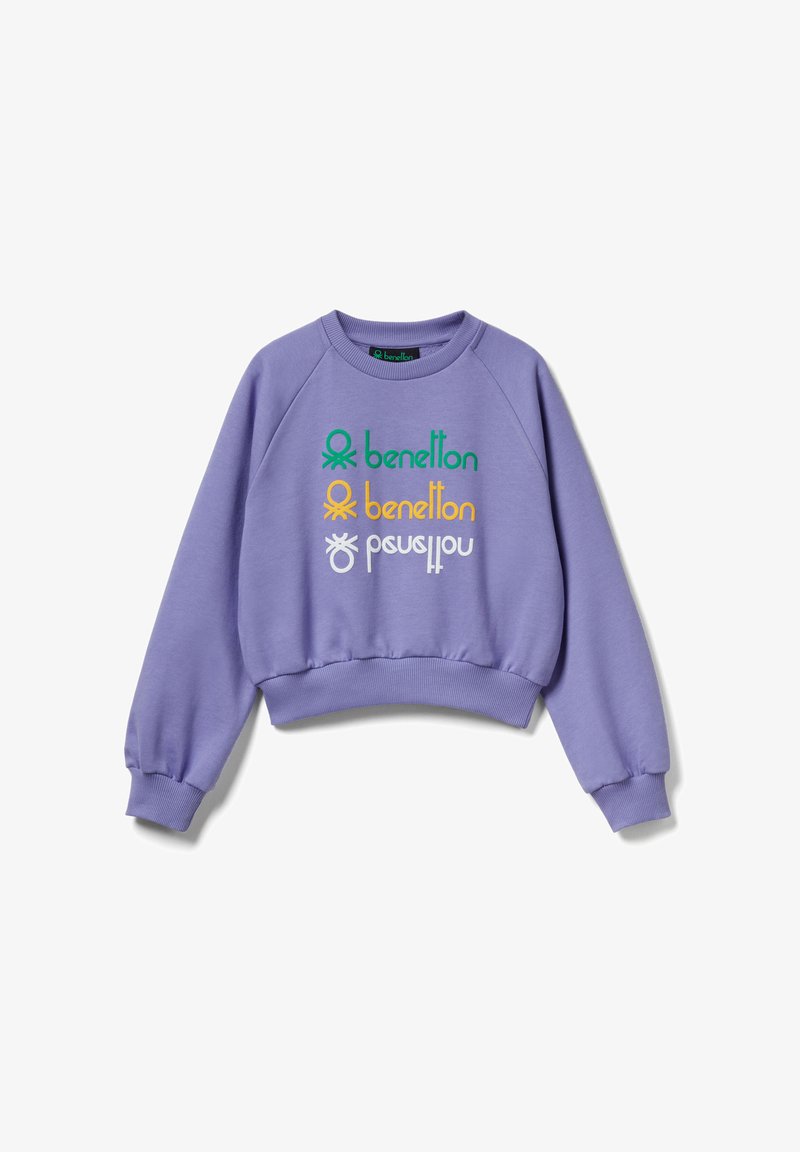 Felpa color lilla con polsini e orlo a coste. Presenta un logo testuale multicolore centrato sul davanti: disegni verdi, gialli e bianchi.