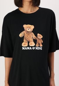 ONLY MATERNITY OLMPOP JOYFULL O NECK TEE - Marškinėliai su spaudiniu - black
