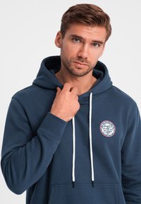 Ombre Jersey con capucha - navy