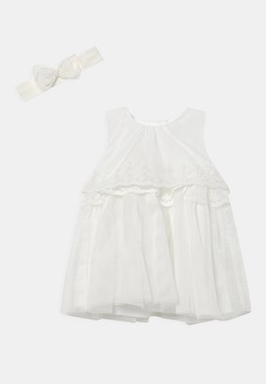 NBFNELLA SPENCER SET - Cocktailjurk - bright white