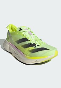 adidas Performance ADIOS PRO - Cestná bežecká obuv - green spark aurora met lucid lemon