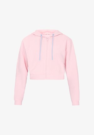 Krótkia różowa bluza z kapturem, wykonana z miękkiego materiału, z zamkiem z przodu oraz kapturem z jasnoniebieskimi sznurkami. Długie rękawy i ribbowe mankiety.