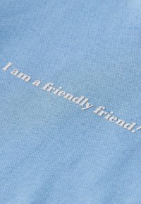 Scotch & Soda LOOSE-FIT ARTWORK - Mikina - sky blue