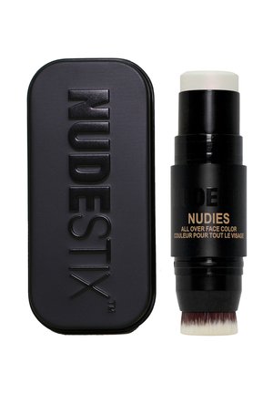 NUDIES GLOW - Lip & cheek tint - illumi-naughty