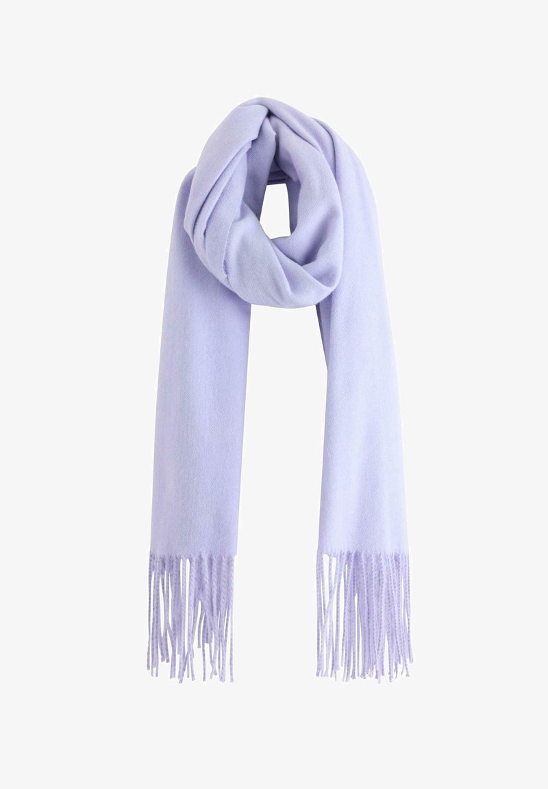 Lyslilla tørklæde lavet af blødt stof, med frynser i begge ender og en glat tekstur. Letvægts og falder let.