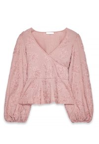 Top peplum in tessuto testurizzato rosa chiaro, con scollatura a V, maniche a sbuffo e dettagli di ricamo floreale sulla superficie.