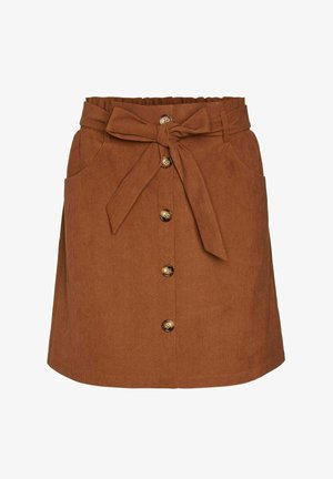 Mini-jupe en velours côtelé marron avec des boutons à l'avant, des poches latérales et une ceinture nouée à la taille.