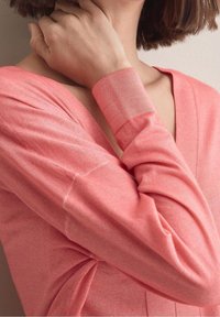 Falconeri Stickad tröja - pink